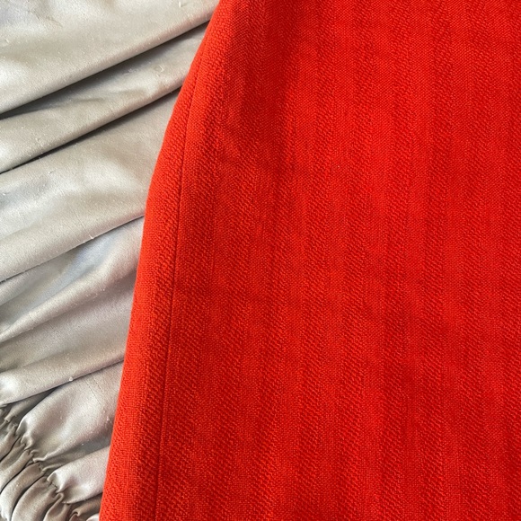 Parameter red pencil skirt size 0 - Picture 3 of 9